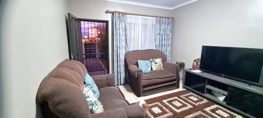 3 Bedroom Property for Sale in Deaconville Western Cape